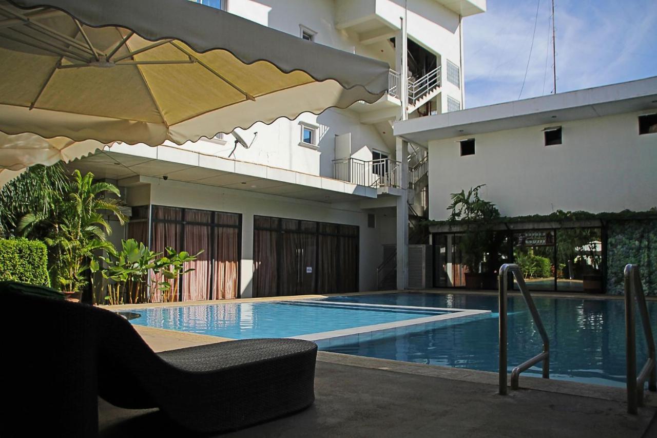 Palawan Uno Hotel Puerto Princesa Exteriör bild